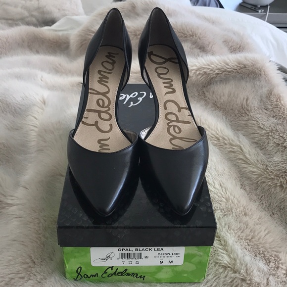 Sam Edelman Shoes - Worn once Sam Edelman black pumps ❤️